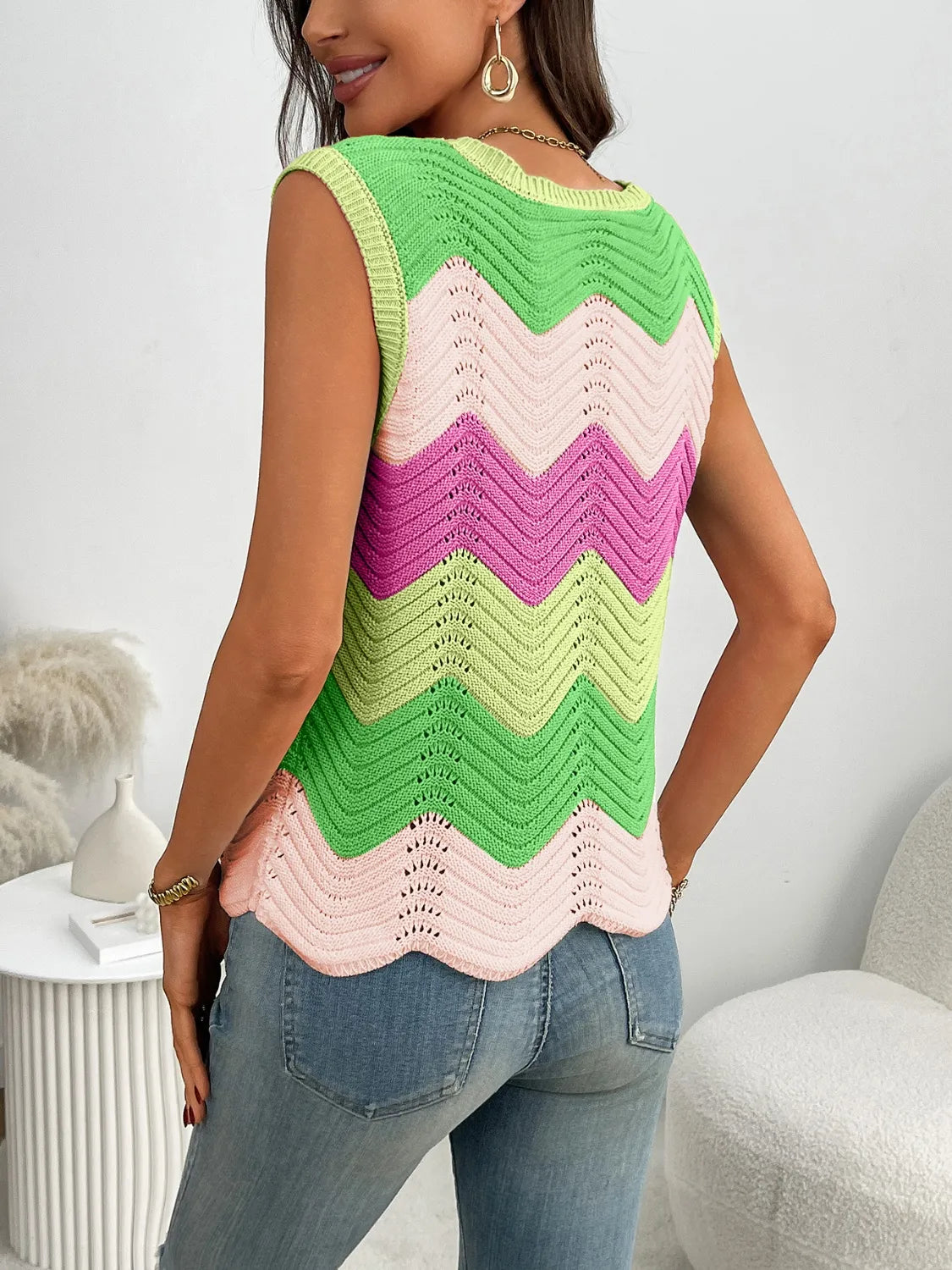Color Block Round Neck Sweater Vest - adritiX