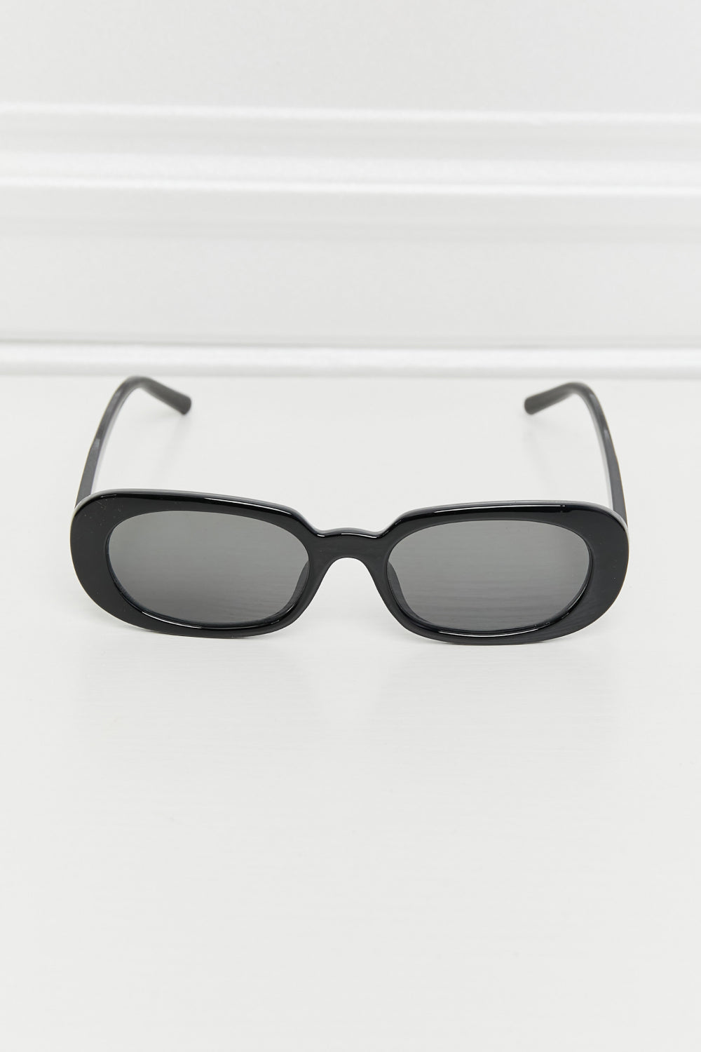 Oval Full Rim Sunglasses - adritiX