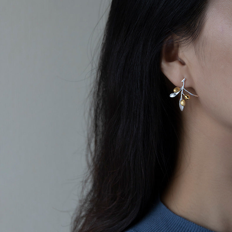 The Taste Of Love Sterling Silver Natural And Elegant Olive Branch Stud Earrings - adritiX