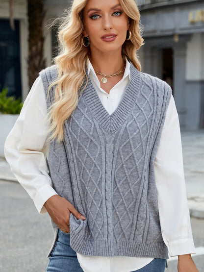 Cable Knit V-Neck Sweater Vest - adritiX