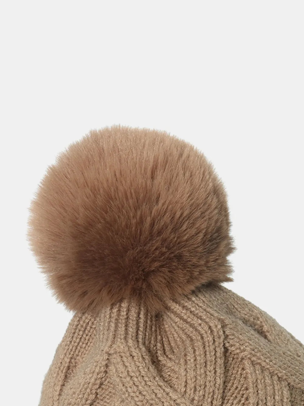 Roll Rim Hat with Pompom - adritiX