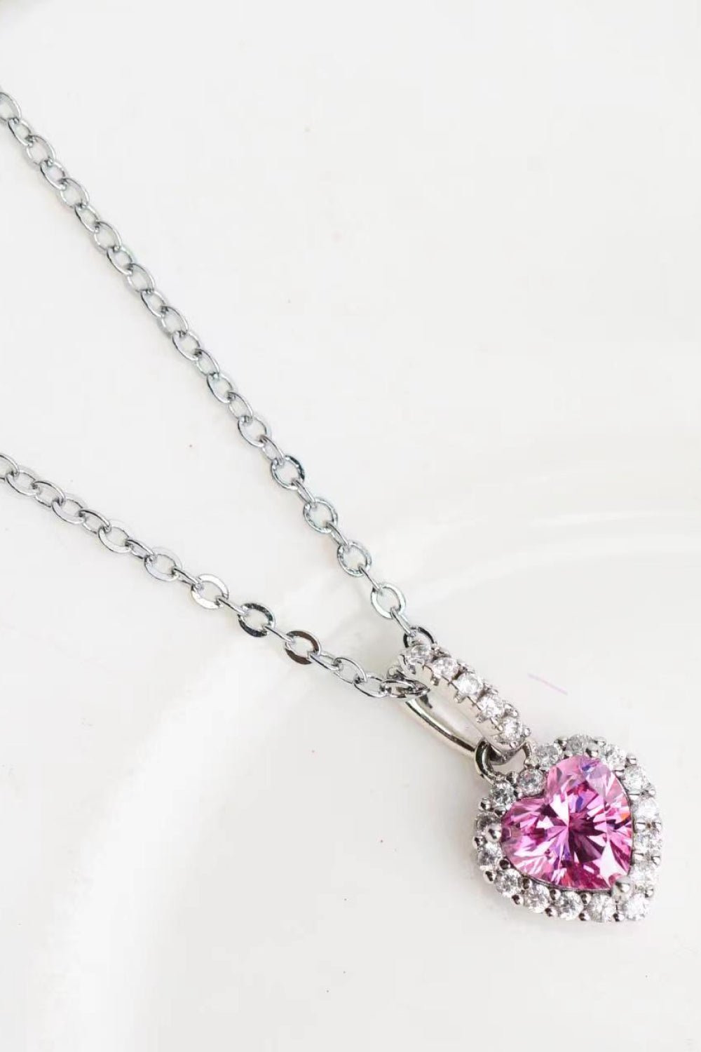 1 Carat Moissanite Heart Pendant Necklace - adritiX