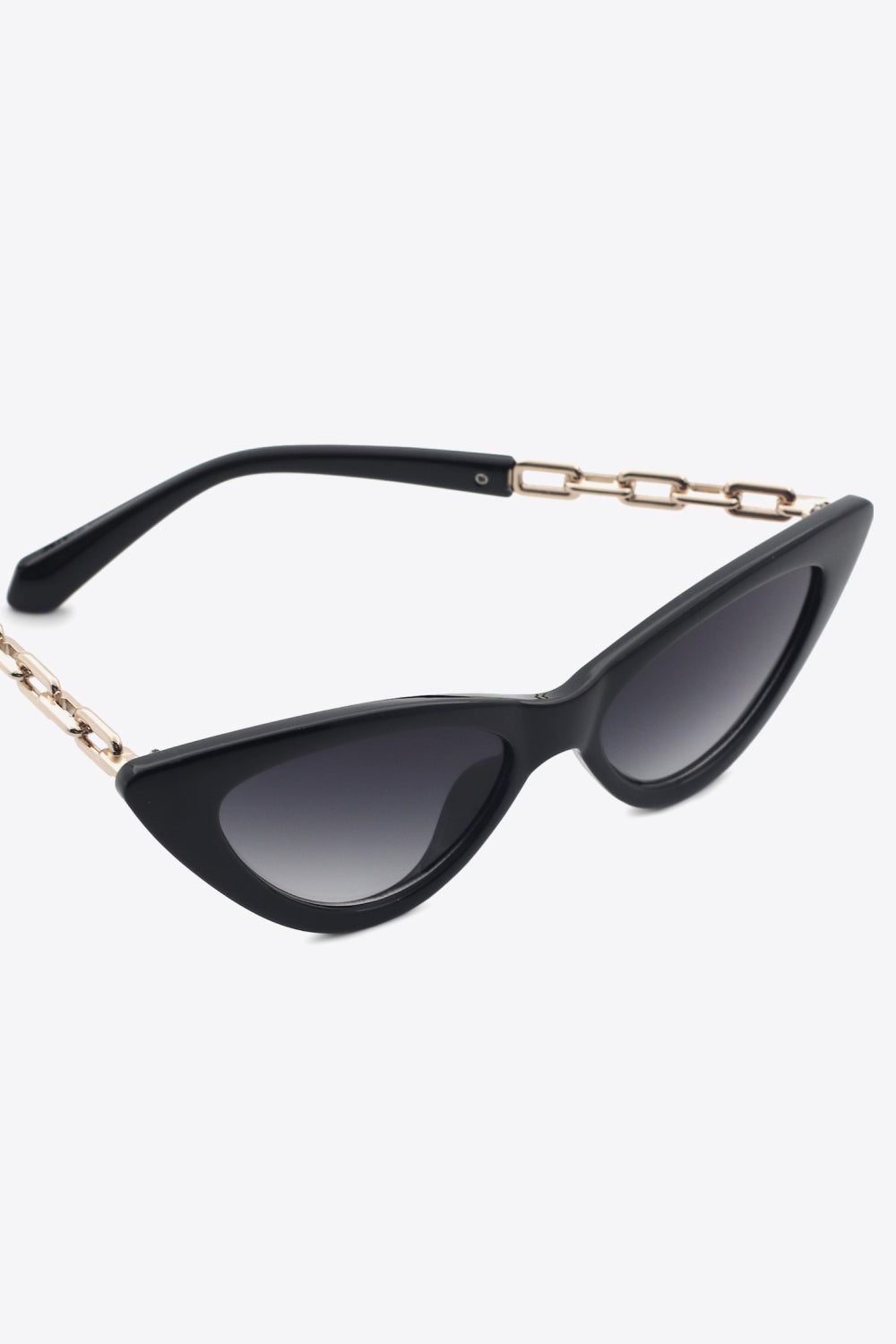 Chain Detail Cat-Eye Sunglasses - adritiX