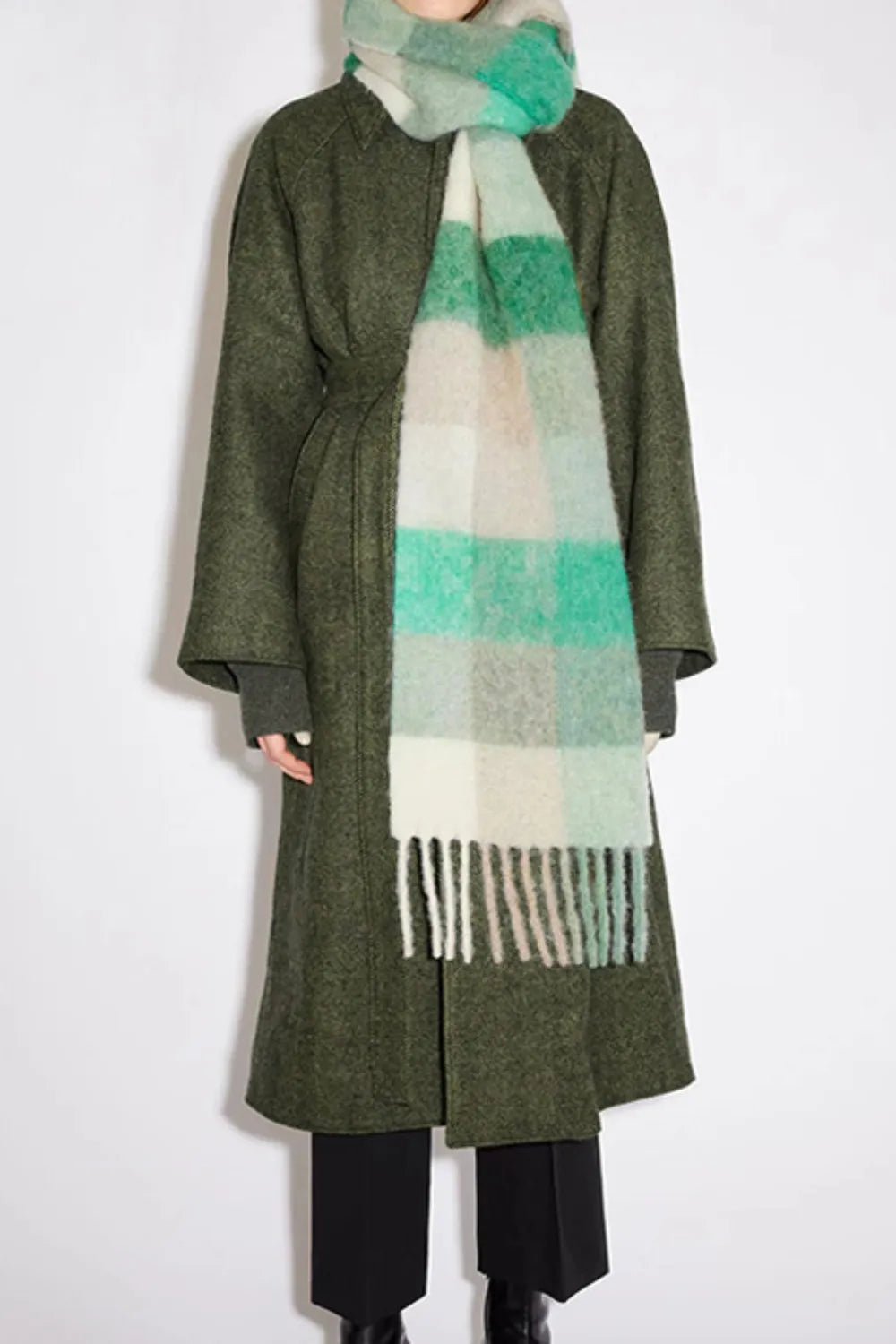 Thermal Fringe Contrast Plaid Scarf - adritiX