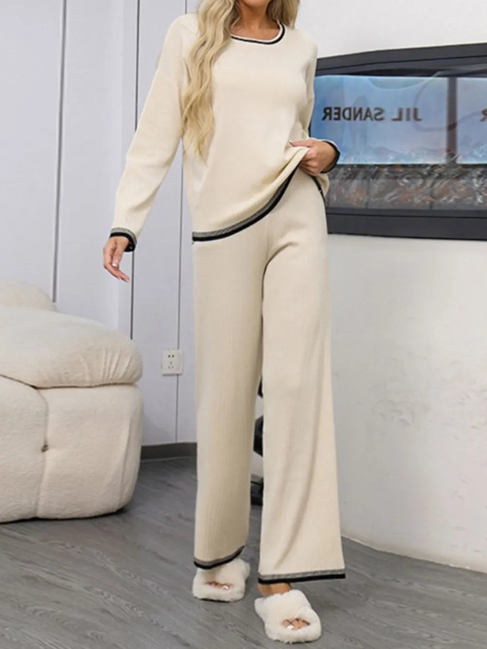 Elegant Contrast Trim Round Neck Top and Pants Sweater Set - adritiX