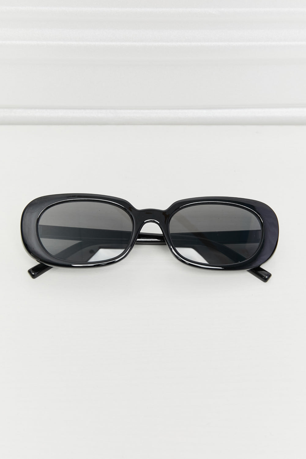 Oval Full Rim Sunglasses - adritiX