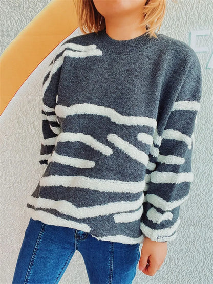 Elegant Contrast Round Neck Long Sleeve Sweater - adritiX