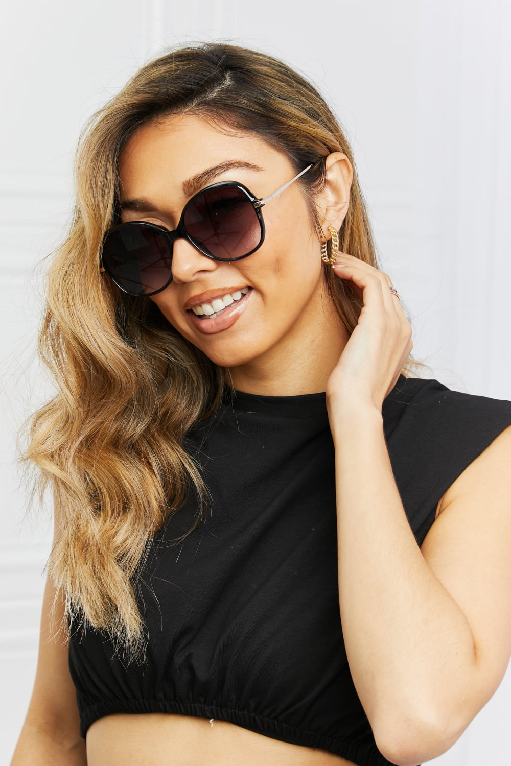 Metal-Plastic Hybrid Full Rim Sunglasses - adritiX
