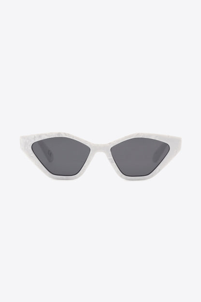 Cat Eye Polycarbonate Sunglasses - adritiX