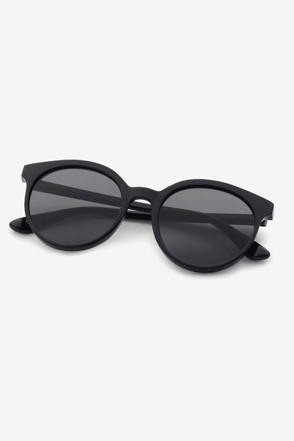 Round Full Rim Polycarbonate Frame Sunglasses - adritiX