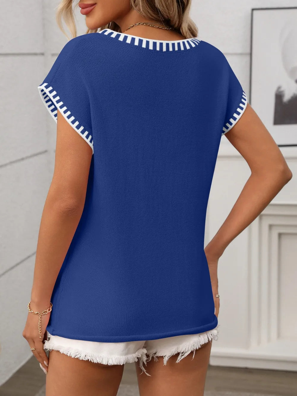 Contrast Trim V-Neck Short Sleeve Knit Top - adritiX