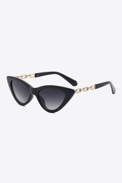 Chain Detail Cat-Eye Sunglasses - adritiX