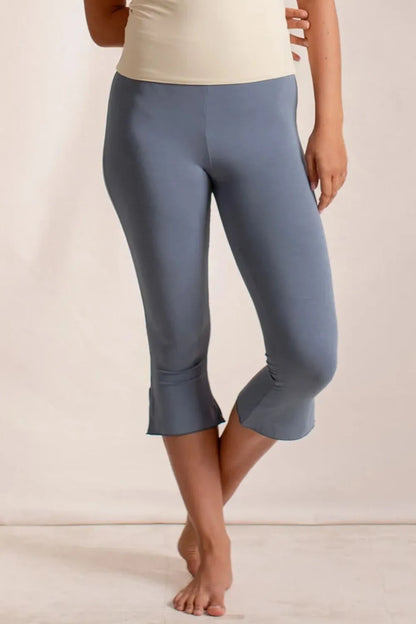 Side Slit Capris Leggings - adritiX