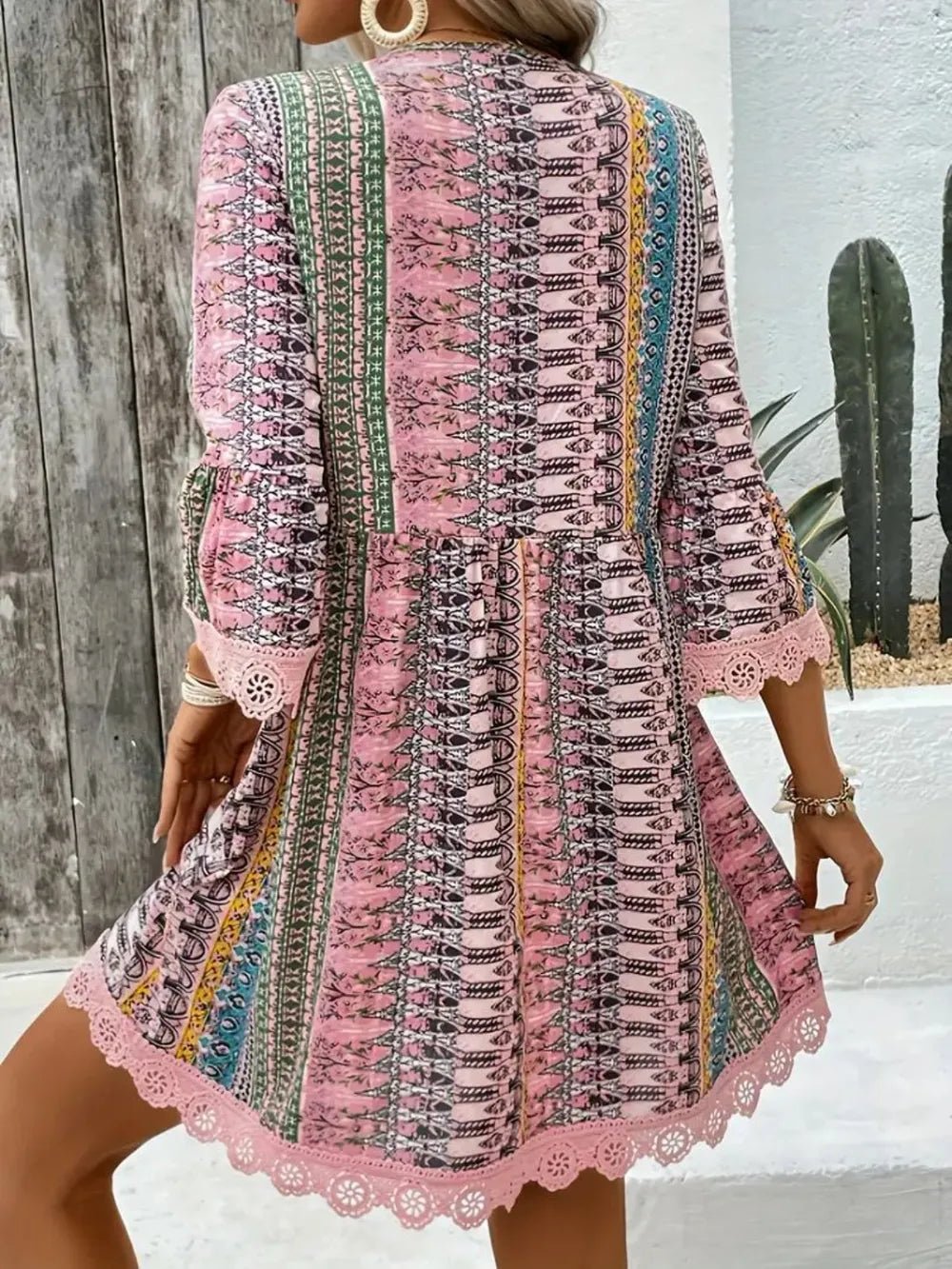 Elegant Lace Trim Printed V-Neck 3/4 Sleeve Dress - adritiX