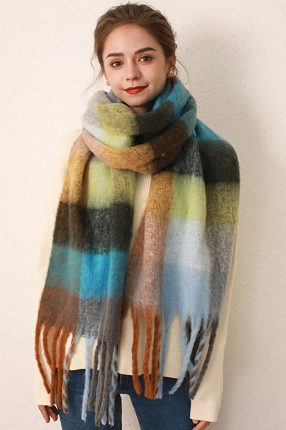 Thermal Fringe Contrast Plaid Scarf - adritiX