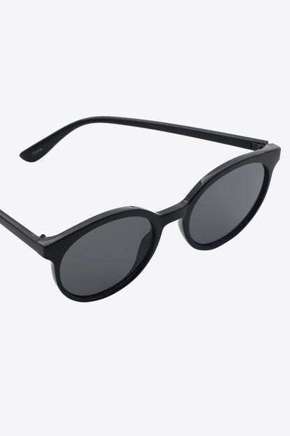 Round Full Rim Polycarbonate Frame Sunglasses - adritiX