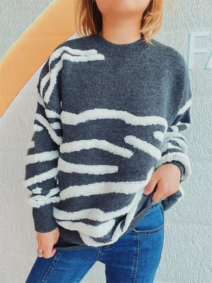Elegant Contrast Round Neck Long Sleeve Sweater - adritiX