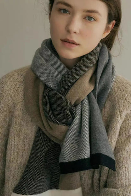 Thermal Contrast Acrylic Scarf - adritiX