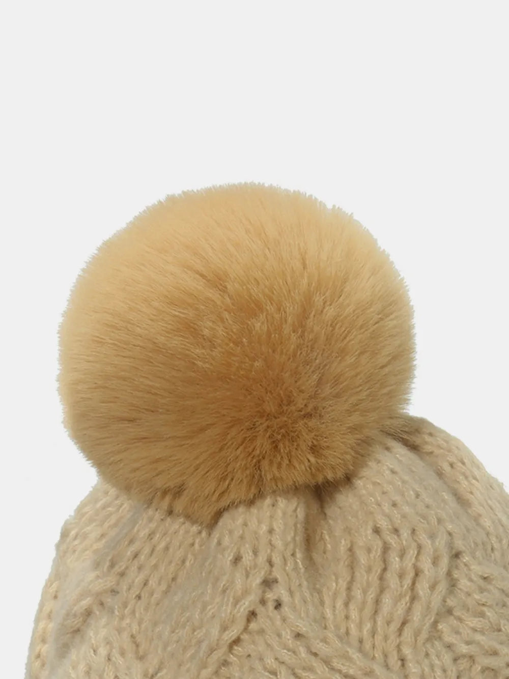 Roll Rim Cable-Knit Hat - adritiX