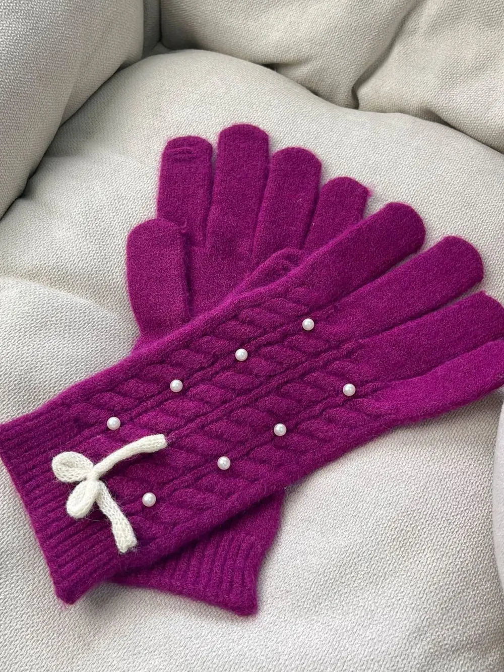 Thermal Pearl Detail Bow Five-Finger Gloves - adritiX