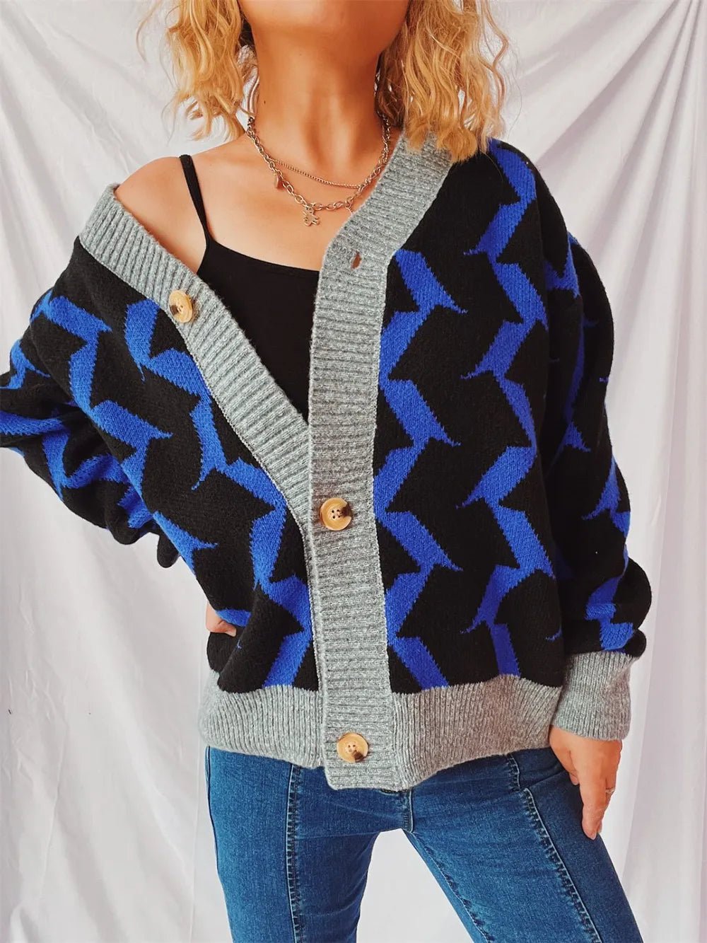 Contrast Trim Geometric V - Neck Long Sleeve Cardigan - adritiX