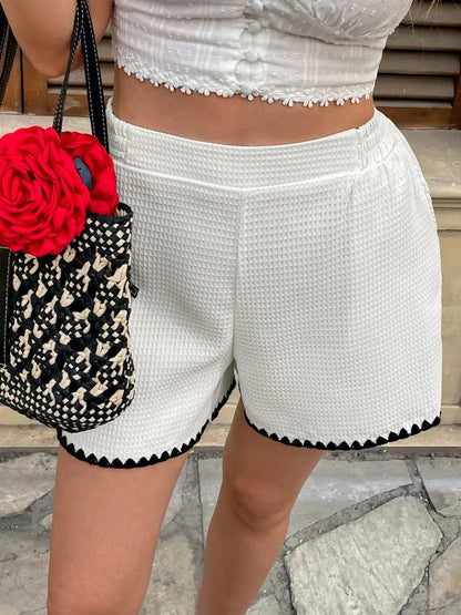 Contrast Trim Shorts with Pockets - adritiX