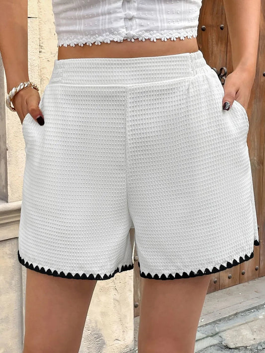 Contrast Trim Shorts with Pockets - adritiX