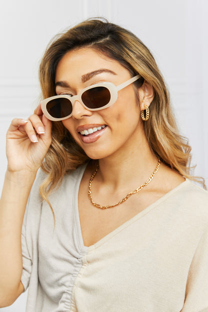 Oval Full Rim Sunglasses - adritiX