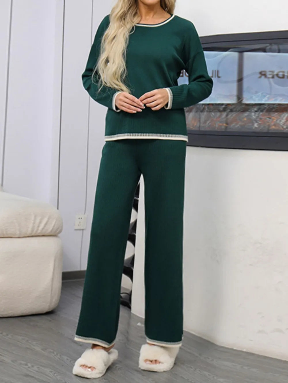 Elegant Contrast Trim Round Neck Top and Pants Sweater Set - adritiX
