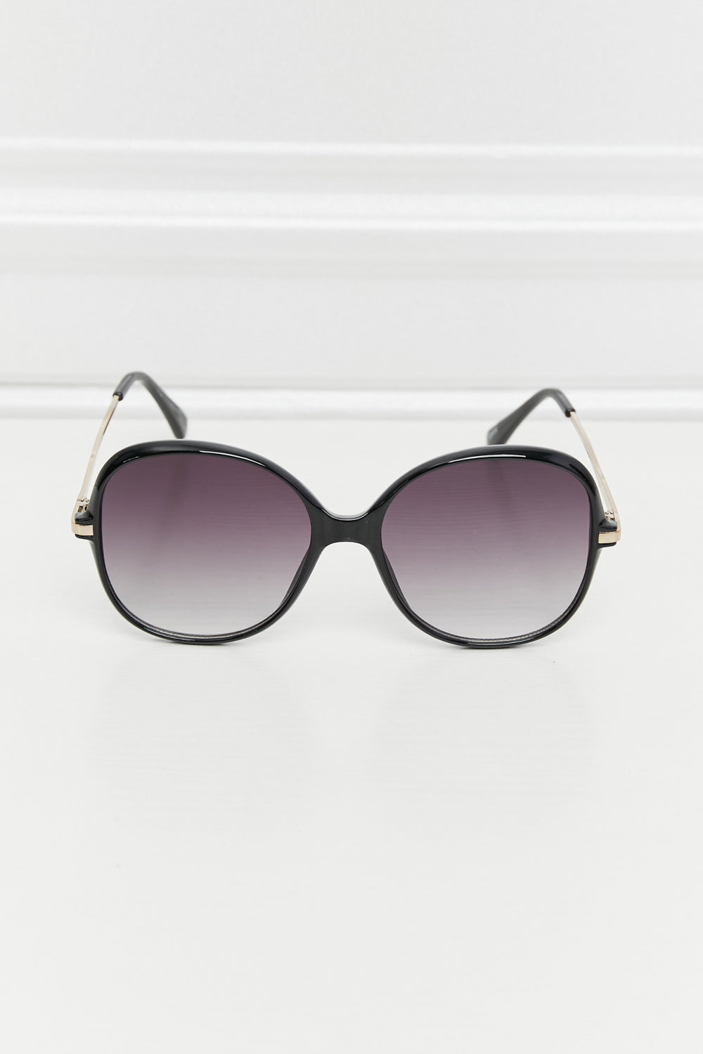 Metal-Plastic Hybrid Full Rim Sunglasses - adritiX