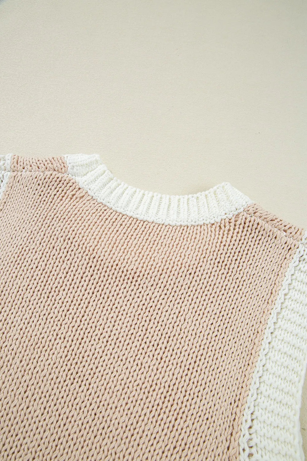 Round Neck Contrast Sweater Vest - adritiX