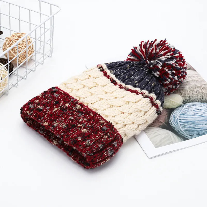 Contrast Thermal Hat with Pompom - adritiX