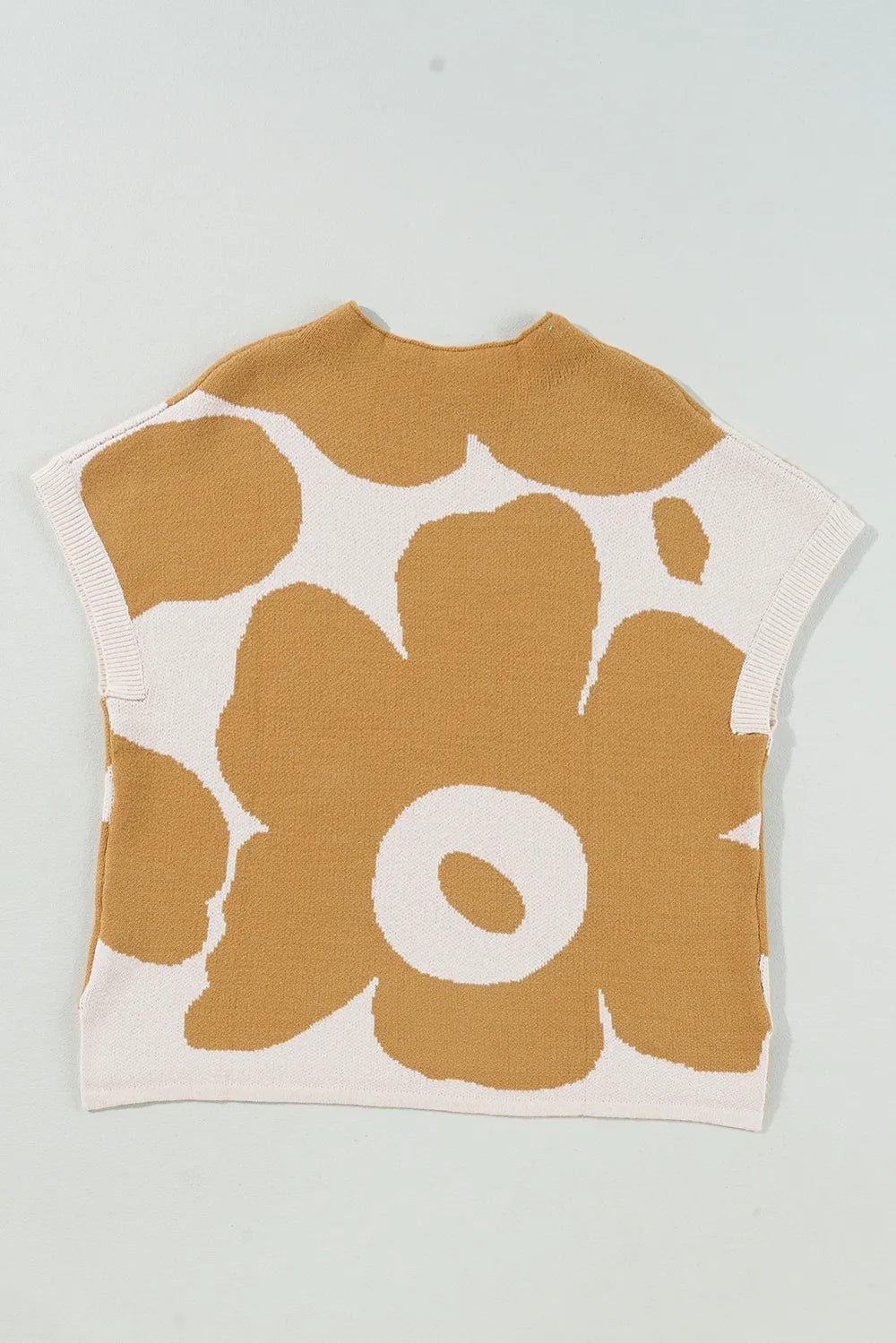 Elegant Contrast Flower Mock Neck Short Sleeve Sweater - adritiX