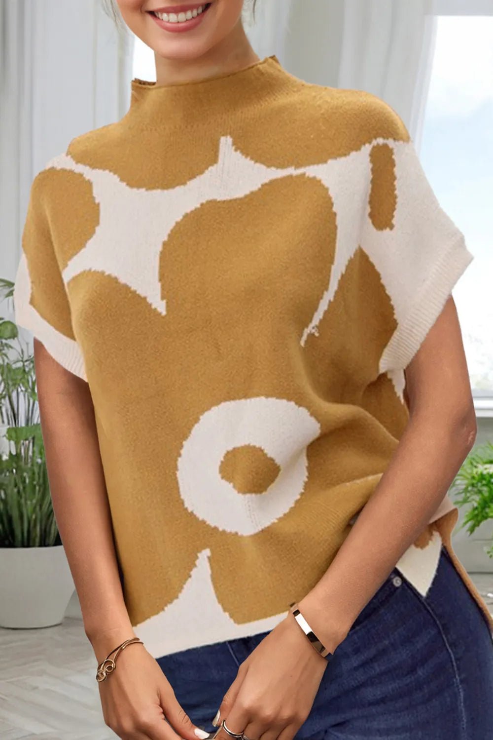 Elegant Contrast Flower Mock Neck Short Sleeve Sweater - adritiX