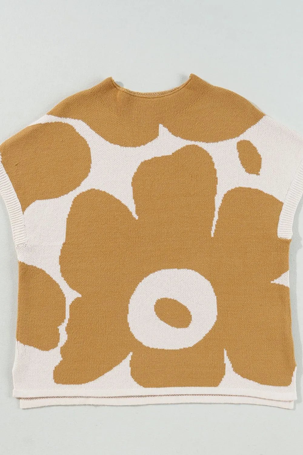 Elegant Contrast Flower Mock Neck Short Sleeve Sweater - adritiX