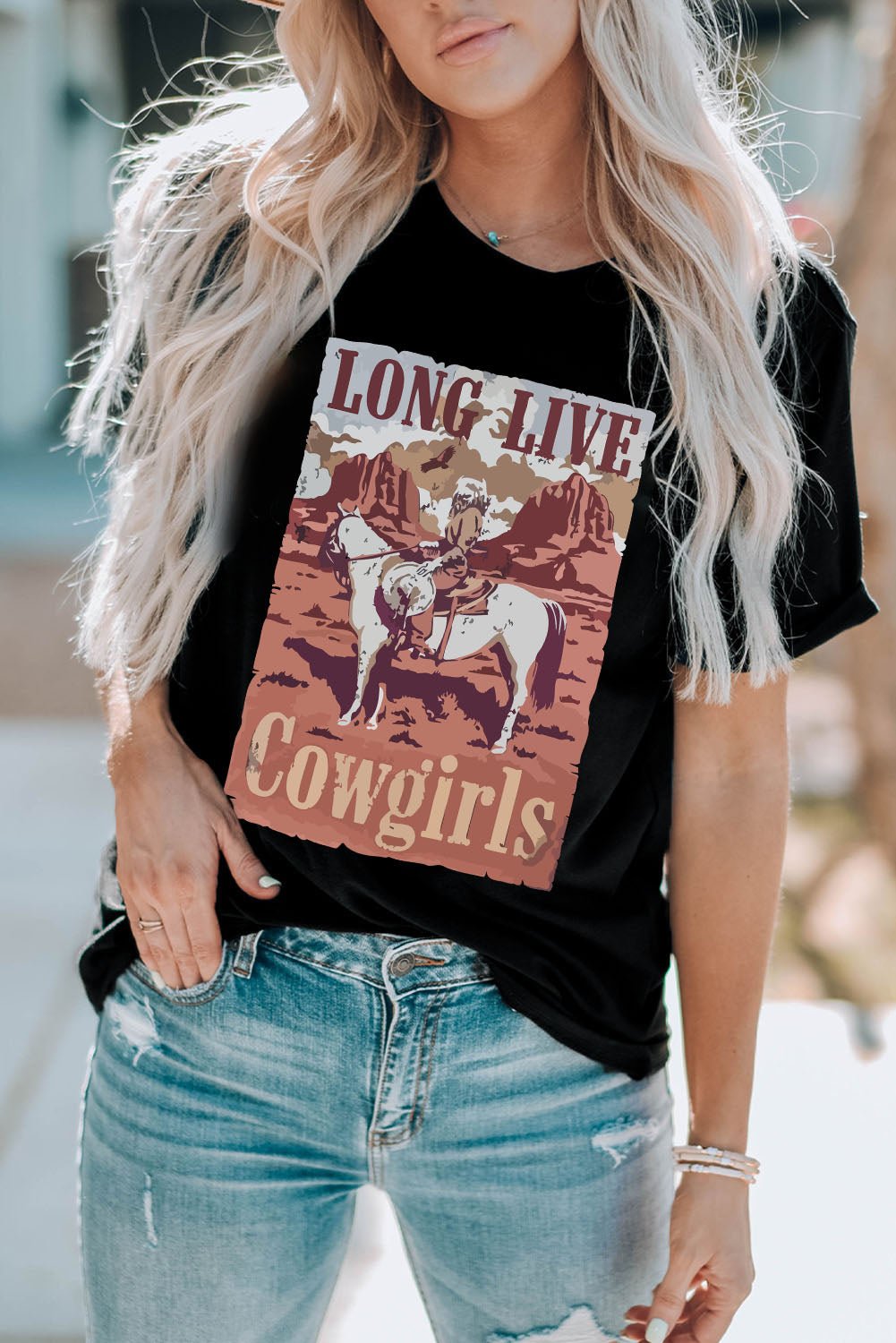 Elegant LONG LIVE COWGIRLS Graphic Tee - adritiX