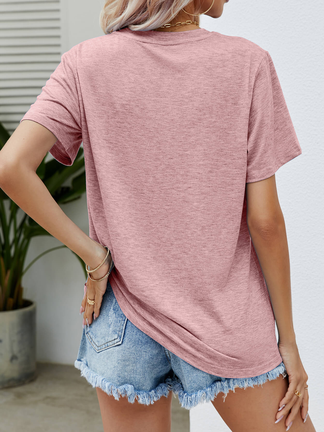 Elegant MAMA BUNNY Easter Graphic Tee - adritiX