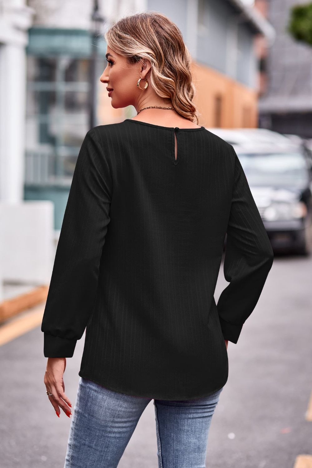 Elegant Round Neck Long Sleeve Tee - adritiX