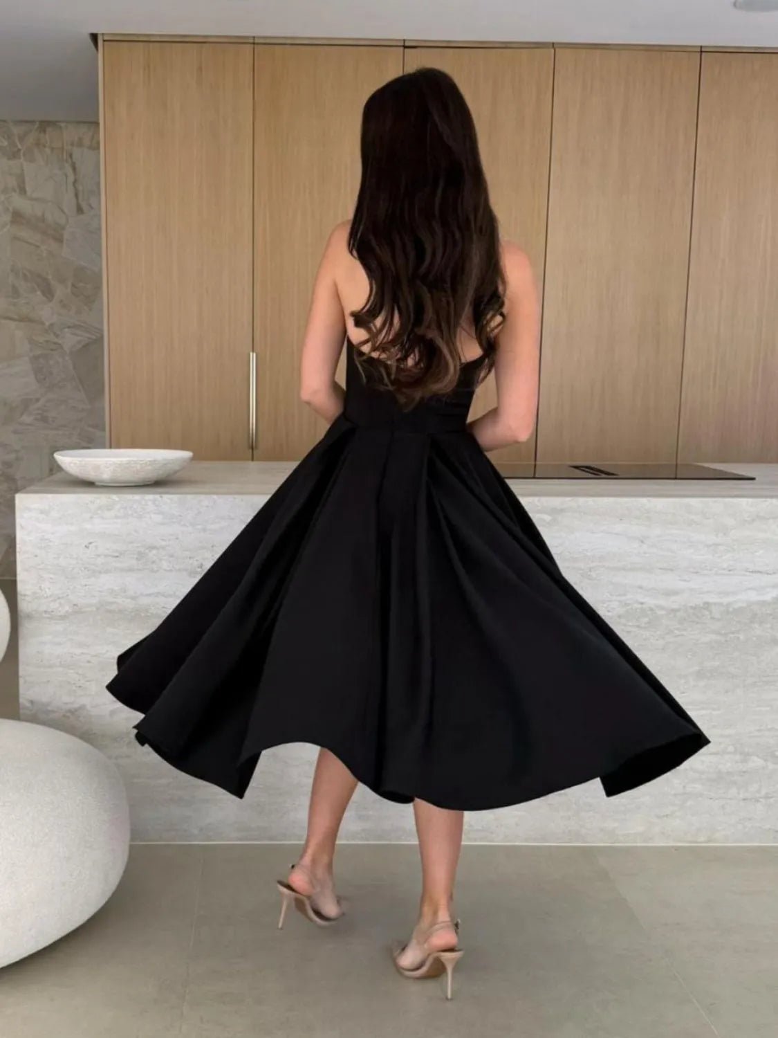 Elegant Solid Color Tube Midi Dress - adritiX