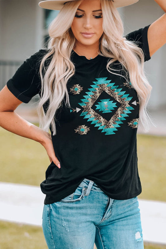 Elegant Western Printed Crewneck Graphic Tee - adritiX