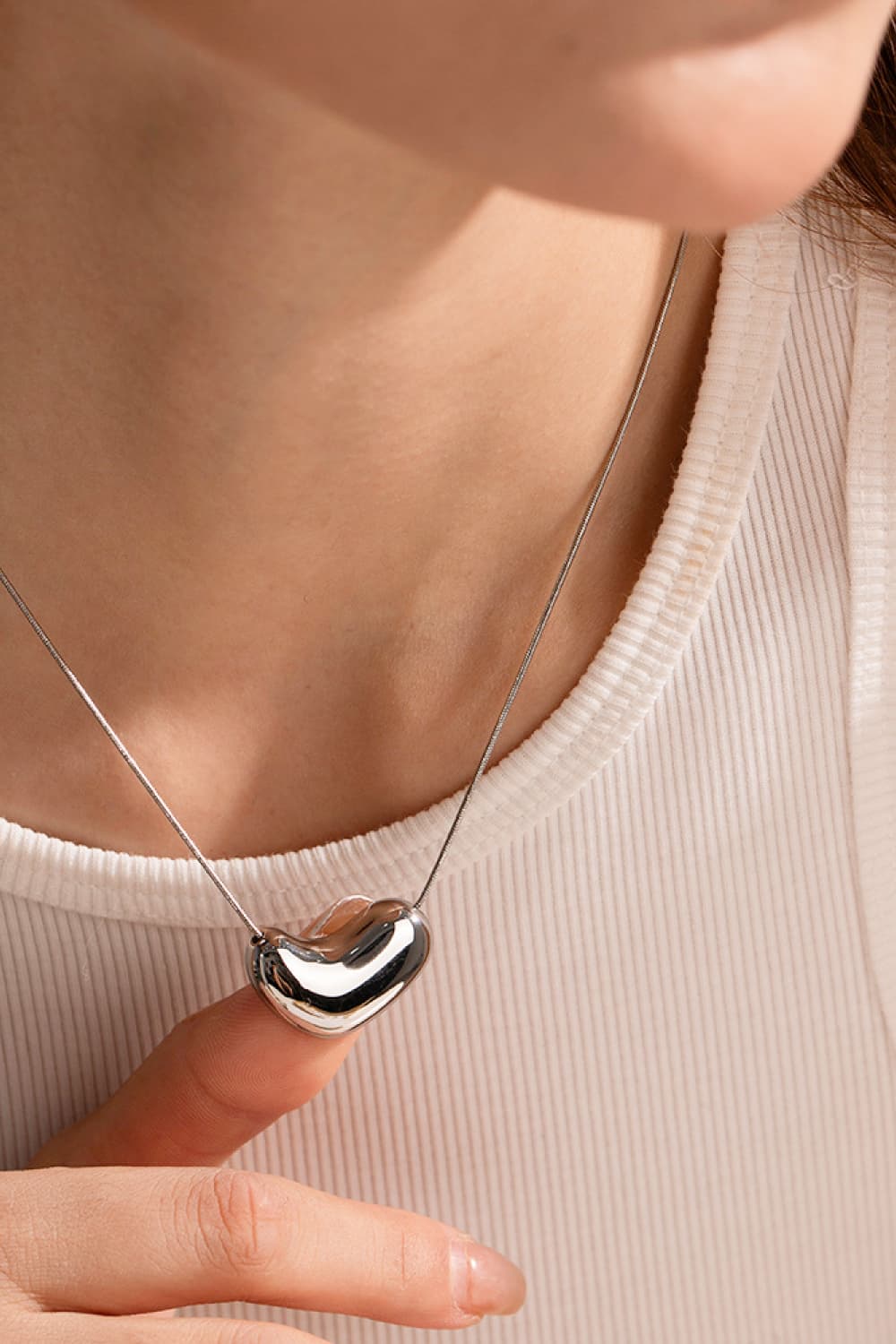 Heart Shape Pendant Necklace - adritiX