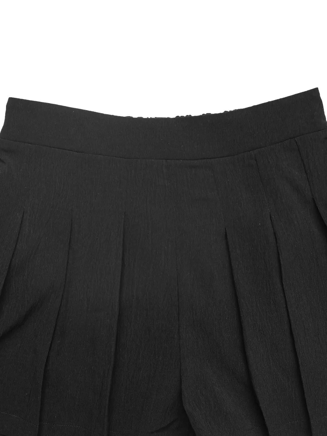 Pleated Shorts with Pockets - adritiX