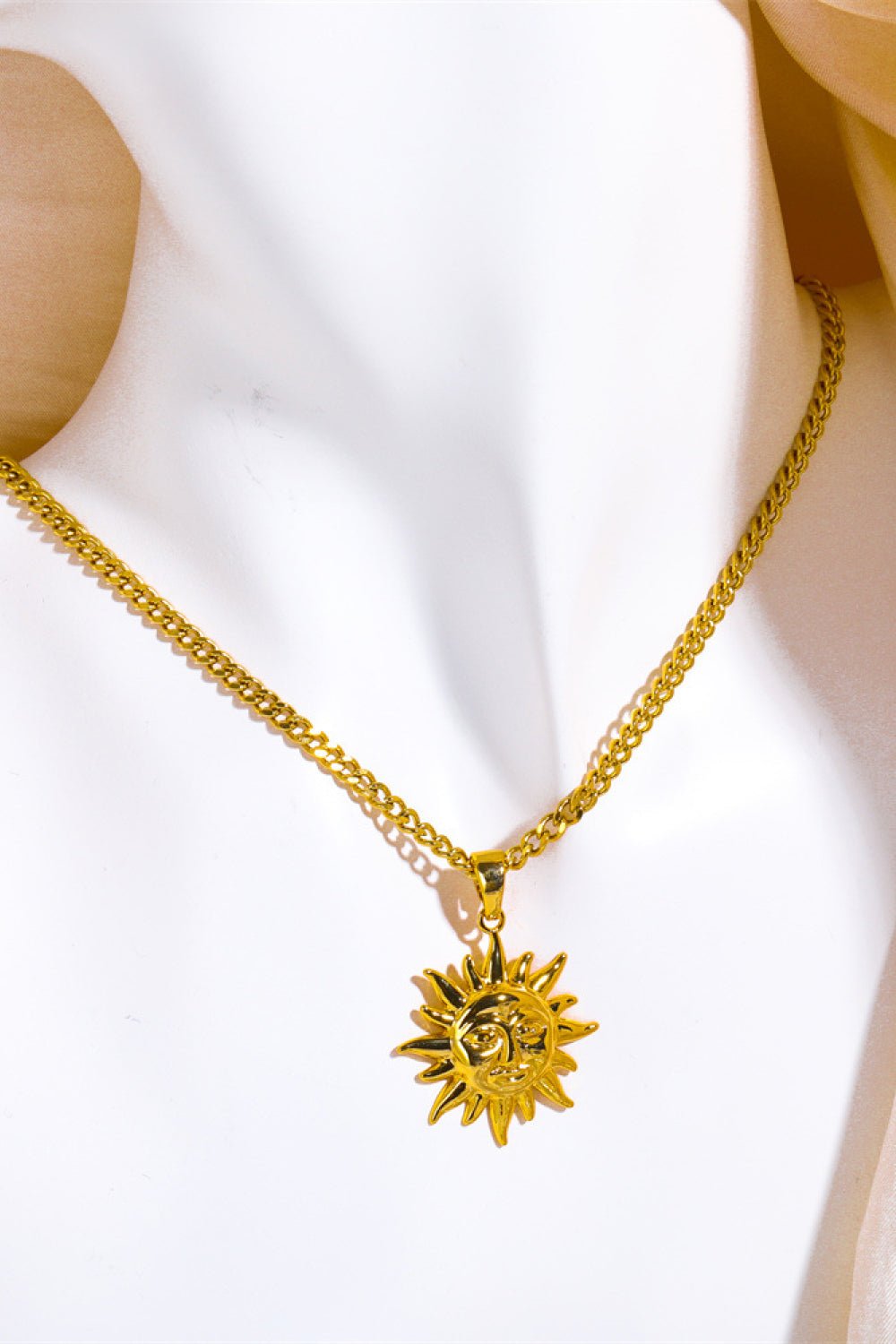 Sun Pendant Copper Necklace - adritiX