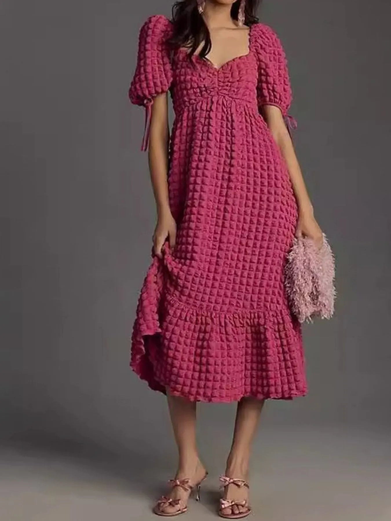 Textured Sweetheart Neck Short Sleeve Dress - adritiX