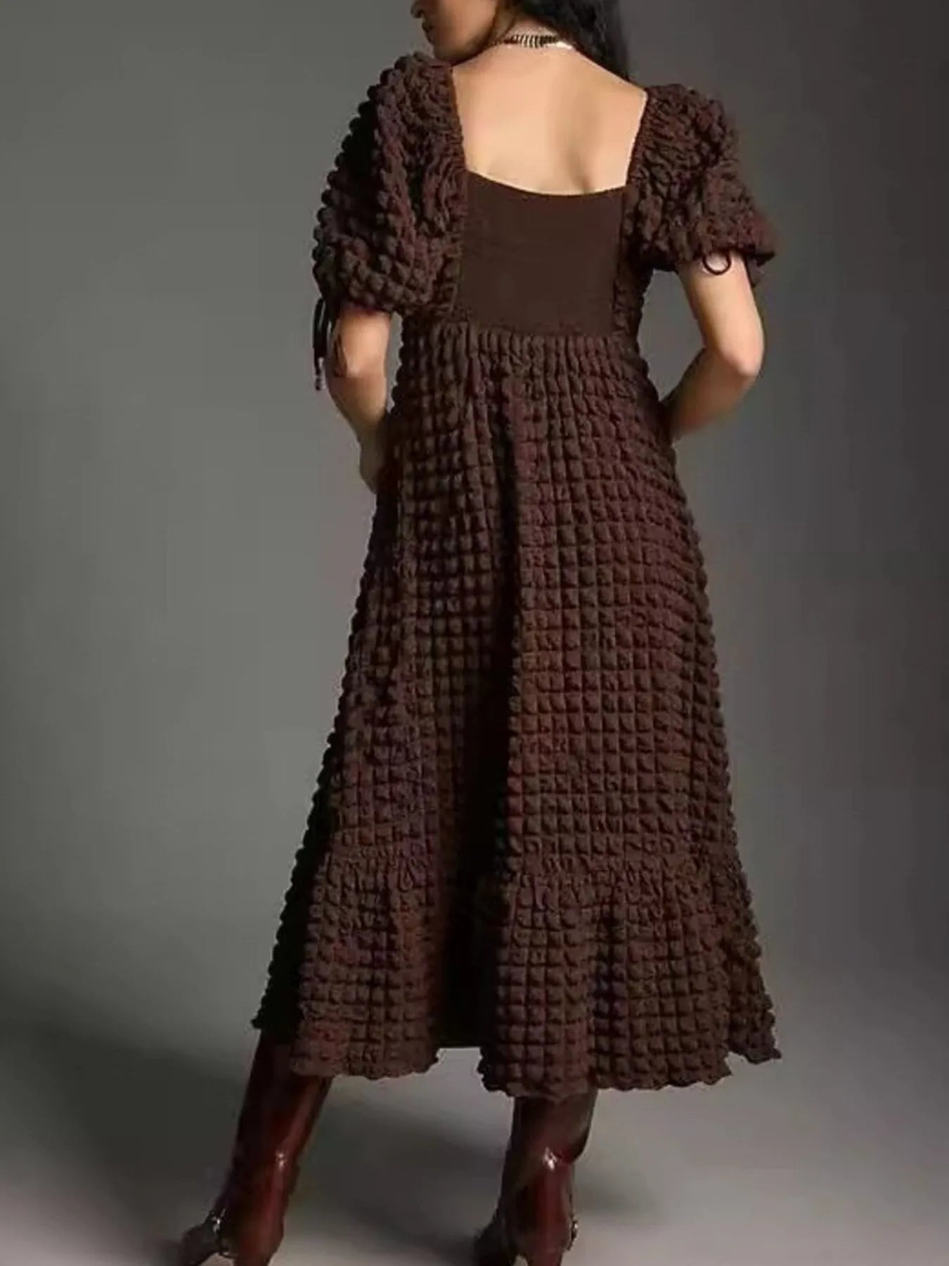 Textured Sweetheart Neck Short Sleeve Dress - adritiX