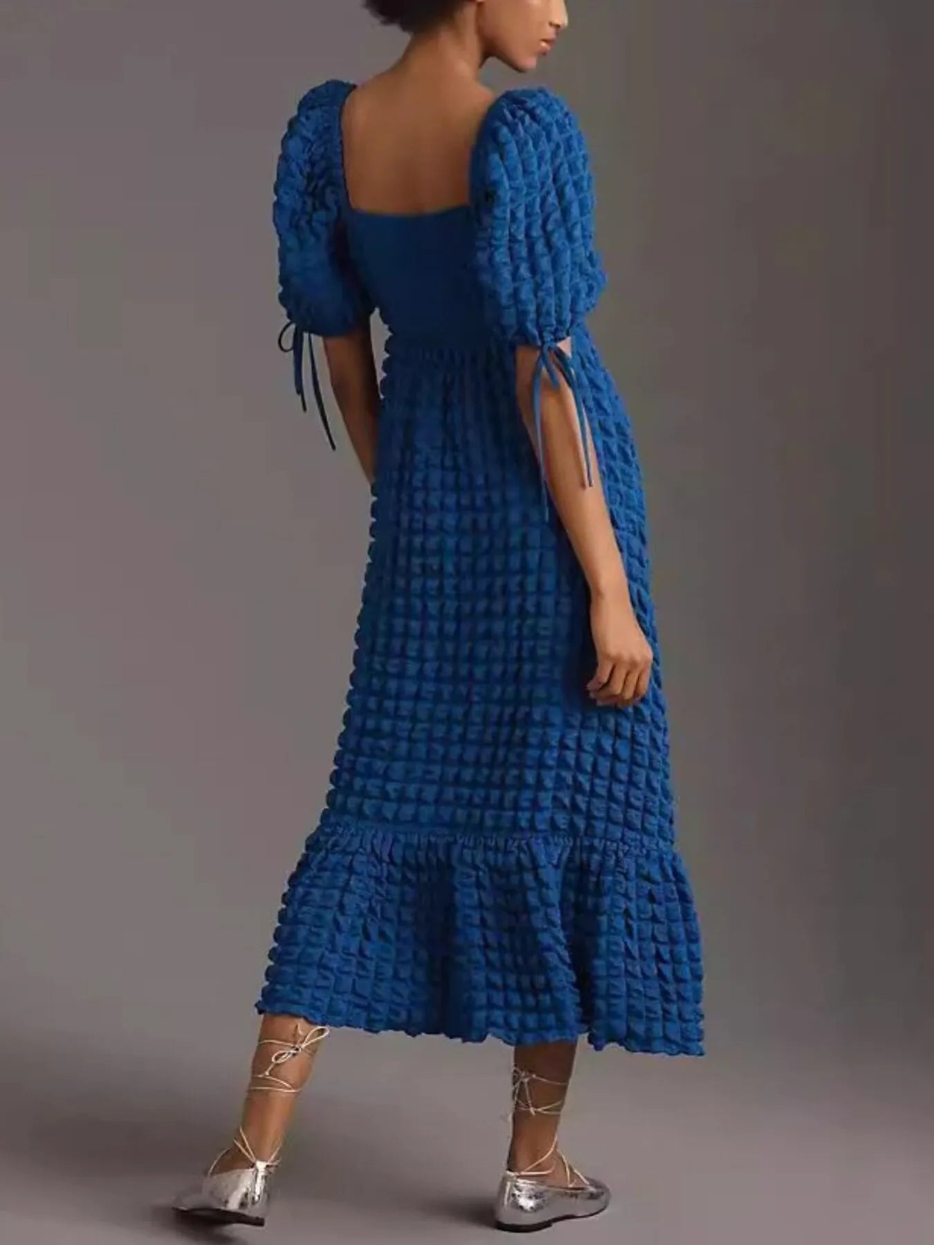 Textured Sweetheart Neck Short Sleeve Dress - adritiX