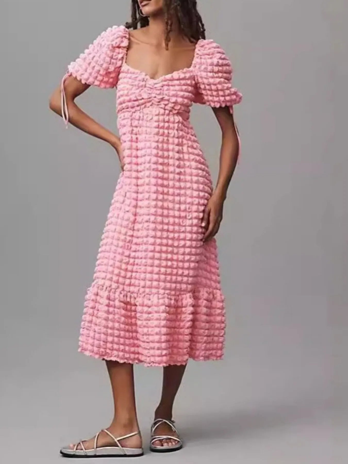 Textured Sweetheart Neck Short Sleeve Dress - adritiX